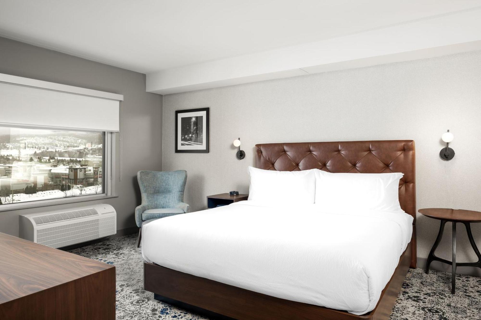 Four Points By Sheraton Kelowna Airport Екстер'єр фото