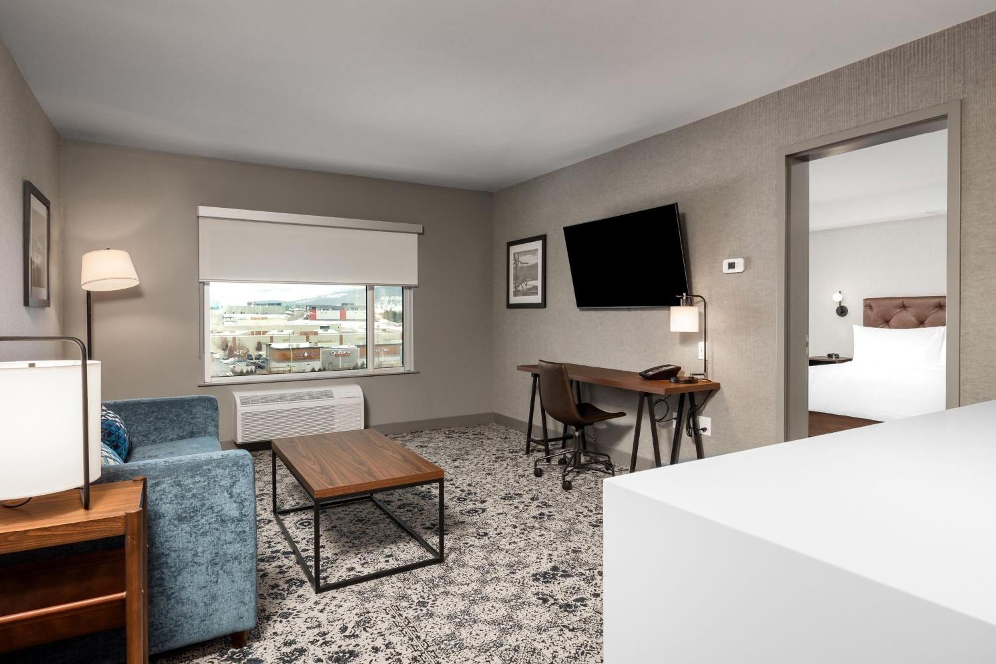 Four Points By Sheraton Kelowna Airport Екстер'єр фото