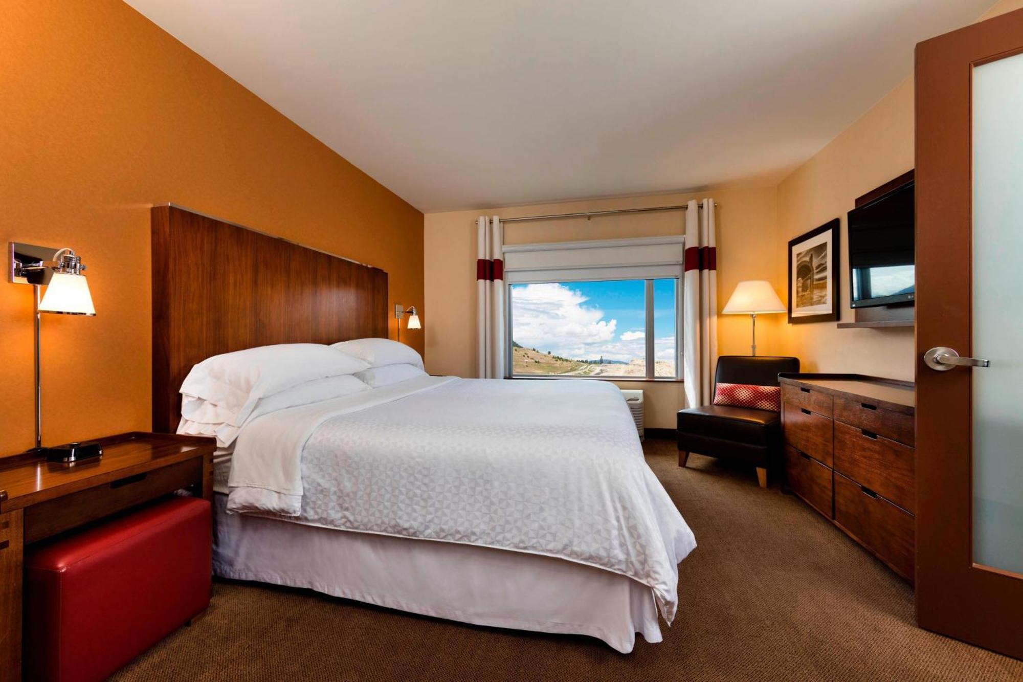 Four Points By Sheraton Kelowna Airport Екстер'єр фото